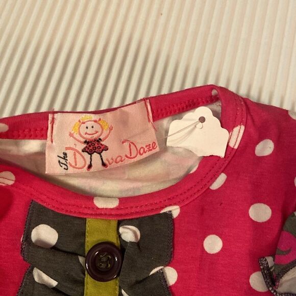 Boutique Romper Ruffled Legs Polka Dot & Damask 12 Month - Picture 4 of 7